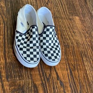 Vans size 8 in women’s barley worn